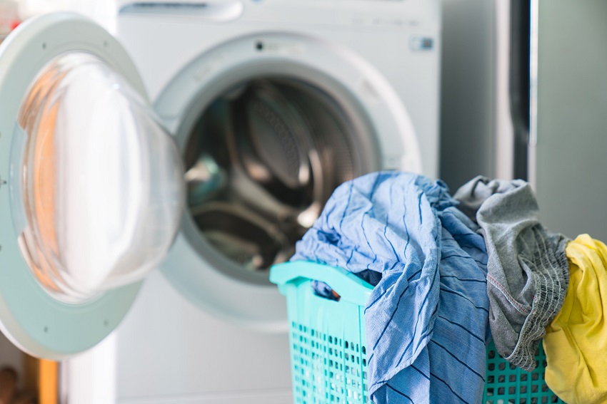 How to Wash Clothes Economically