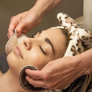 Can You Wear Makeup When You Get a Facial