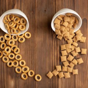 Homemade Cat Food vs Commercial Cat Food
