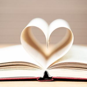 How to Balance a Romantic Relationship and Studies